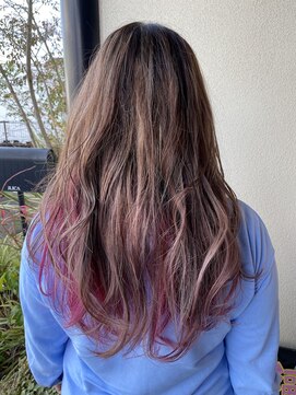 ジェリカ(Jlica) チラ見え　ロングでもインナーカラー