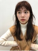 ロングウェーブカーキベージュカラー[おもろまち駅/沖縄新都心]