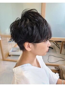 ケースタイルシェノン(K-STYLE CHAINON) くせ毛風ツーブロックショート