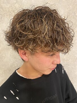 シーツー 川口店(C2) 波巻きスパイラルパーマ