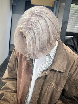 ビンゴ(BINGO) 967外国人風カラー栗色金髪ボブモノトーングレージュバイカラー