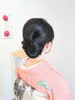 矢島美容室 荻窪店&nbsp;落ち着いたシニヨンスタイル