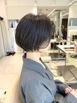 アンド ストーリーズ(&STORIES) ショートボブ髪型30代40代50代前髪あり前髪なし面長丸顔【荒牧】