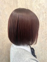 グレープバイン 港南台(GRAPEVINES)&nbsp;暖色レッド丸みストレートボブ