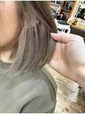 イヤリングカラーホワイトシルバー