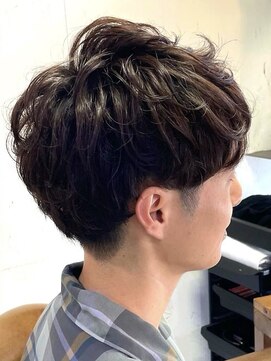 カミケン 方木田店(kamiken.) 大人ラフ束感マッシュ無造作くせ毛風パーマ【カミケン方木田店】