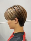 センターパート　毛流れ