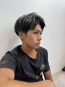 ロンドアンメゾン 原宿(Lond un Maison.) 【吉田智哉】メンズパーマ、メンズセンターパート、7:3パート