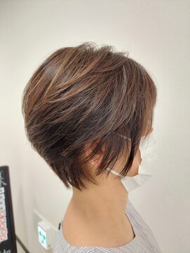 クレスフィリア (CLESC') 大人ショートヘア×ひし形30代40代50代