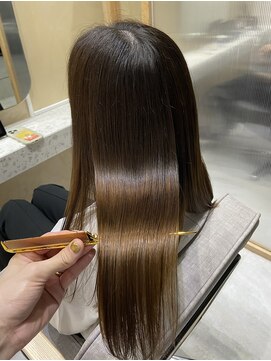 ジーナ サンシャイン通り池袋(Zina) 艶髪　髪質改善　TOKIO トリートメント　zina タナカユウタ