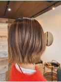 大人可愛い×ボブ×ハイライト