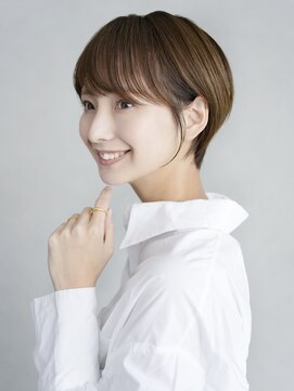 シオン(shion) 透明感カラーオリーブカラー小顔くすみベージュ_9594