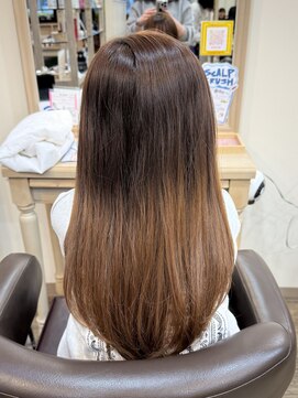 アルターリール(aL ter Rire) メルティカラー/フェミニンロング/似合わせカット/杉田花乃