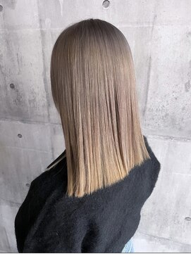 イースブルーレア(Y’s BLUE le'a) ミルクティベージュ