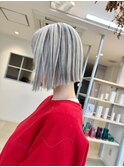 イメチェン/ホワイトブロンド/外ハネボブ/美髪/名古屋