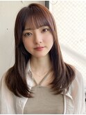 小顔 前髪 レイヤーカット くびれヘア ハイライトカラー"