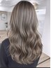 【大人女性人気◎】ナチュラルハイライト＋カラー（ケアブリーチ付）