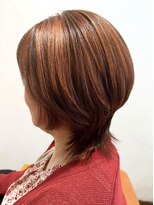 ナルー ヘアメイク(nalu hair make)&nbsp;丸みウルフショート×ビタミンオレンジ