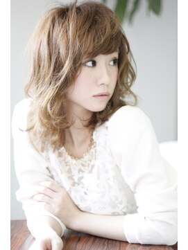 ヘアメイク ノワール(hair make noir) ミディパーマ