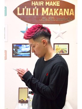 ヘアーメイク リリー マカナ(HAIR MAKE LI ILI I MAKANA) フェードバックスタイル×グラデーションレッド