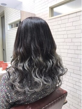 プログレス 荻窪店(PROGRESS) シルバーグラデーション