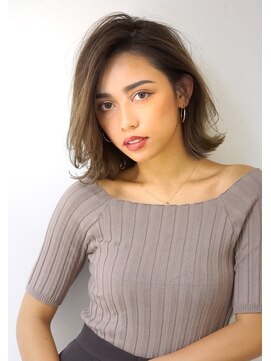 トルネード(TORNADO) 大人外ハネナチュラルバレイヤージュ