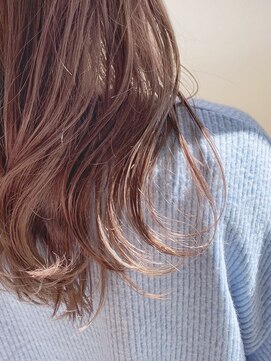 リノショアーズ 日本大通り店(RINOSHORES) 【ブリーチ+ワンカラー】ロングレイヤー/透明感ピンクベージュ