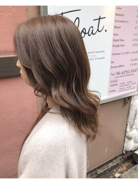 モルニ(MORNI) ショコラブラウン_マロンベージュ Aラインボブ かきあげ