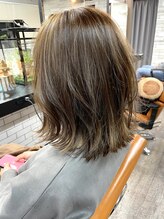 ジュノヘアーアンドアイラッシュ あざみ野(juno hair&eyelash) 赤みの少ないベージュカラー