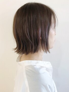 リコ(LIKO) 大人の外ハネボブ☆お手入れ簡単ヘア/やわらかストレート