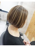 前下がりボブ×表面ハイライト