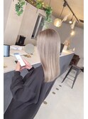 ホワイトベージュ