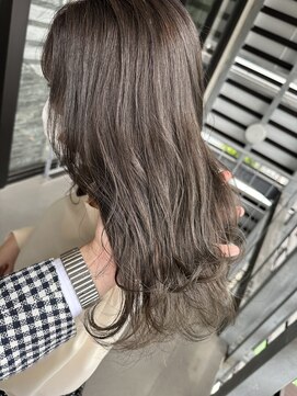 テラスヘアラボ 新潟駅南(TERRACEhairLab.) 【透ける透明感グレージュ】