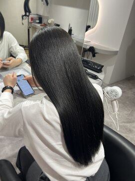 エレン 池袋(ElEn.) 似合わせ髪質改善トリートメント/小顔カット/エレン池袋