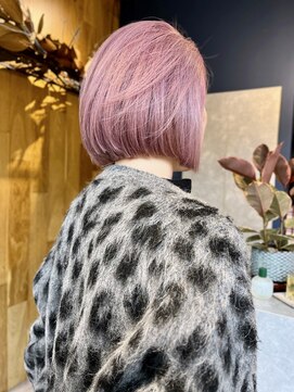 リノショアーズ 日本大通り店(RINOSHORES) "横浜日本大通り"『落ち着いた都会の色を纏う大人洗練スタイル