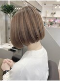 ぱつっとボブ☆ハイトーンベージュ20代30代40代おすすめスタイル