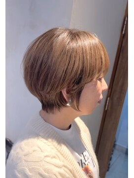 プラグ ヘアーデザイン 大名店(PLUG hair design) ショートボブ/ショートヘア/脱白髪染め/白髪ぼかし/髪質改善