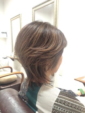 ヘアー グリーン(hair green) 30代40代50代/おしゃれ女子ウルフヘア/ミディアムウルフ