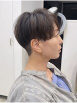 イヴォークトーキョーオーサカ(EVOKE TOKYO osaka)&nbsp;カット　カラー　ショート　ツーブロック　個性派