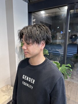 ベンジー 蔵前ii店(benji) 【benj蔵前ii】ツイストスパイラルパーマ/センターパート