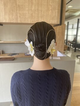 リード 大府店(LEAD) タイトシニヨン