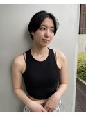前髪あり耳掛け丸みくびれショートボブ20代30代40代50代60代