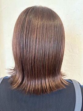 切りっぱなしボブ