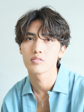 フィフス 渋谷(fifth) センターパートフェザーパーマシャドウパーマルーズパーマ渋谷