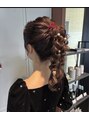 フリーク(FLEEK)&nbsp;結婚式ヘアセット。あみおろしポニー。