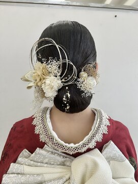 プリンプ トータルビューティ(PRIMP.total beauty) タイトシニヨン 成人式セット ヘアセット