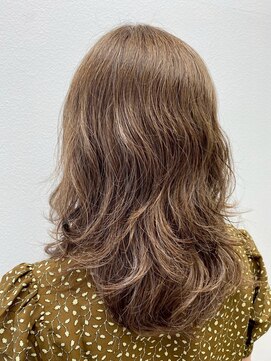 プランタン(Printemps) 20代30代40代ハイライト×ミルクティーブラウンレイヤーパーマ