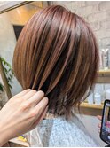 外はねショートボブ