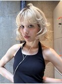 ホワイトベージュ