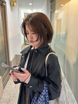 バド(bado)&nbsp;ベージュカラー/透明感カラー／レイヤーカット／髪質改善/本町